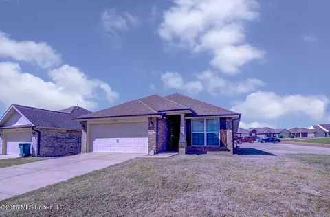 8775 Arendale Dr, Southaven, MS 38671