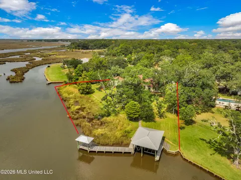 View/Area - 3512 Celeste Ave, Moss Point, MS 39563 photo 1 of 5