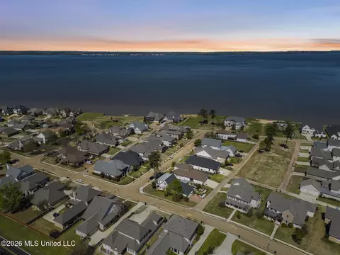 View/Area - 606 Arbor Way, Brandon, MS 39047 photo 6 of 7
