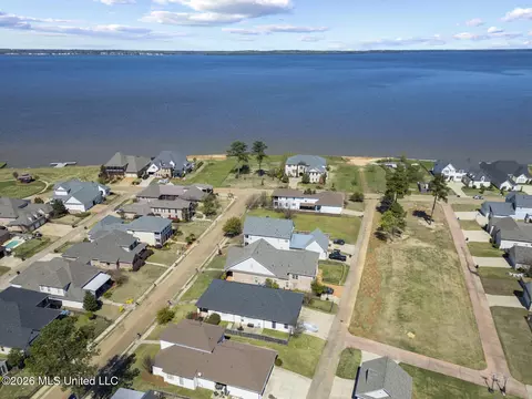 View/Area - 606 Arbor Way, Brandon, MS 39047 photo 3 of 7