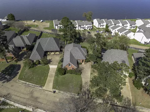 View/Area - 1406 Windrose Dr, Brandon, MS 39047 photo 14 of 16