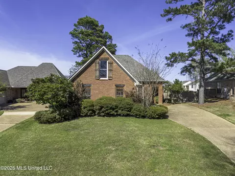 Exterior - 1406 Windrose Dr, Brandon, MS 39047 photo 4 of 14