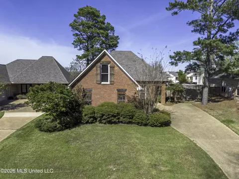 Exterior - 1406 Windrose Dr, Brandon, MS 39047 photo 5 of 14