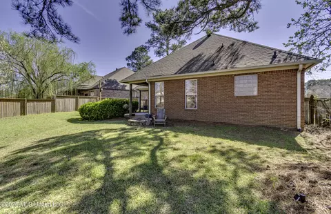 Exterior - 1406 Windrose Dr, Brandon, MS 39047 photo 12 of 14