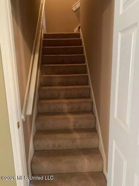 Entry Way - 1268 S Lake Dr, Hernando, MS 38632 photo 1 of 1