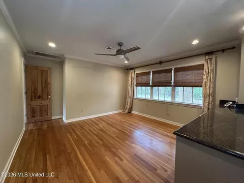 Living - 4233 Brussels Dr, Jackson, MS 39211 photo 3 of 3