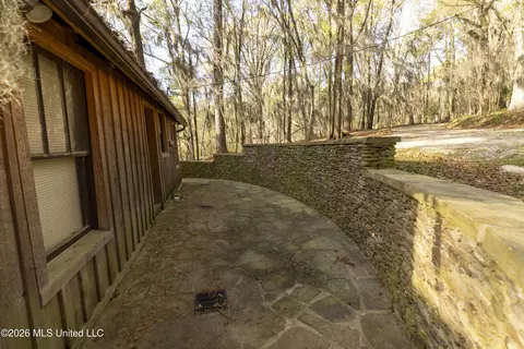 Exterior - 152 Cedar Hill Ln, Flora, MS 39071 photo 15 of 17