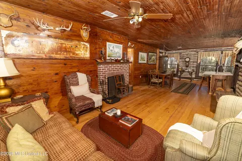 Living - 152 Cedar Hill Ln, Flora, MS 39071 photo 1 of 1