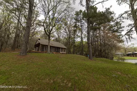 Exterior - 152 Cedar Hill Ln, Flora, MS 39071 photo 13 of 17
