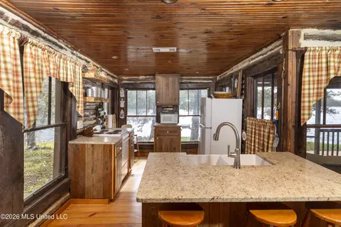 Kitchen - 152 Cedar Hill Ln, Flora, MS 39071 photo 1 of 5