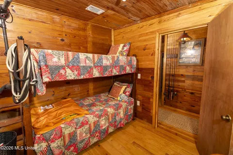 Bedroom - 152 Cedar Hill Ln, Flora, MS 39071 photo 2 of 4