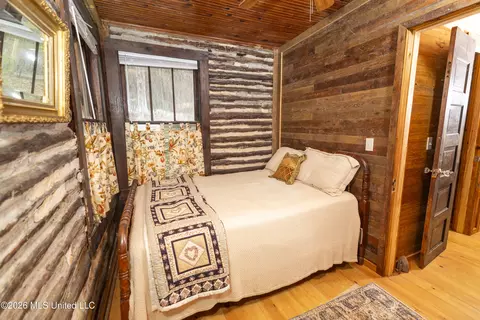 Bedroom - 152 Cedar Hill Ln, Flora, MS 39071 photo 4 of 4