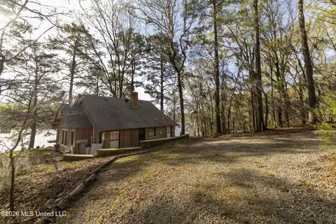 Exterior - 152 Cedar Hill Ln, Flora, MS 39071 photo 2 of 17