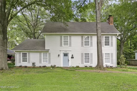 4348 Brook Dr, Jackson, MS 39206