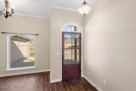 Entry Way - 526 Brighton Trl, Florence, MS 39073 photo 2 of 2