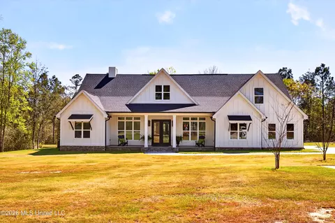 24111 Ryland Ridge Rd, Saucier, MS 39574