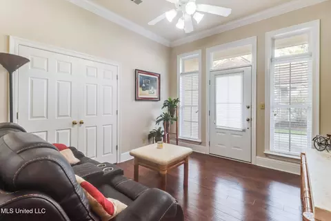 Entry Way - 6446 Kome Dr, Diamondhead, MS 39525 photo 2 of 2