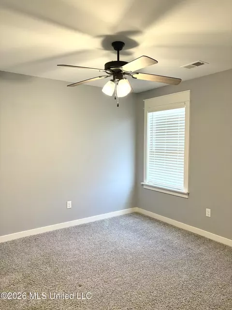 Bedroom - 1657 Carlee Dr, Hernando, MS 38632 photo 3 of 4