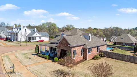 View/Area - 3524 Williams Brooke Ln, Hernando, MS 38632 photo 1 of 12