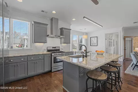 Kitchen - 3524 Williams Brooke Ln, Hernando, MS 38632 photo 2 of 4