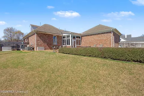 Exterior - 3524 Williams Brooke Ln, Hernando, MS 38632 photo 15 of 19