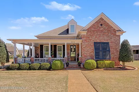 Exterior - 3524 Williams Brooke Ln, Hernando, MS 38632 photo 3 of 19