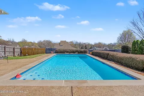 Exterior - 3524 Williams Brooke Ln, Hernando, MS 38632 photo 2 of 19
