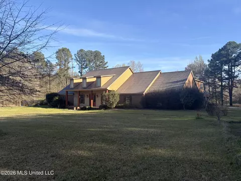 337 J C Prestage Rd, Pelahatchie, MS 39145
