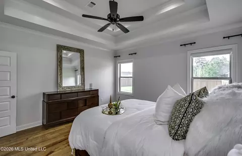 Bedroom - 913 Waters Edge, Brandon, MS 39047 photo 16 of 17
