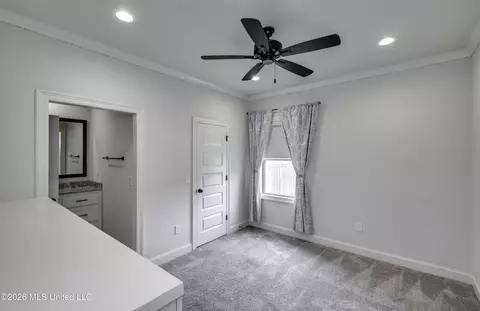 Bedroom - 913 Waters Edge, Brandon, MS 39047 photo 5 of 17