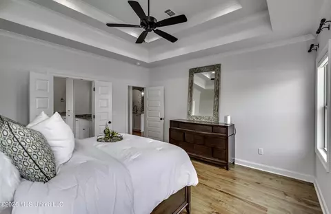 Bedroom - 913 Waters Edge, Brandon, MS 39047 photo 15 of 17
