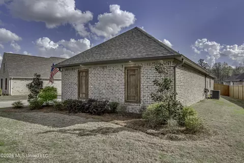 Other - 913 Waters Edge, Brandon, MS 39047 photo 2 of 17