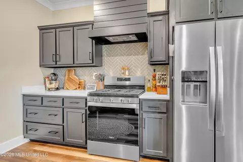 Kitchen - 1428 Brayden Ln, Hernando, MS 38632 photo 1 of 3