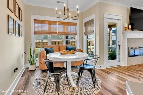 Dining - 1428 Brayden Ln, Hernando, MS 38632 photo 4 of 4