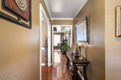 Entry Way - 458 Lee St, Jackson, MS 39272 photo 2 of 2