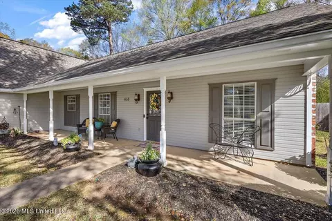 Exterior - 458 Lee St, Jackson, MS 39272 photo 7 of 7