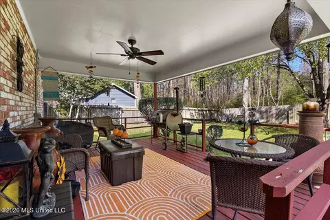 Exterior - 458 Lee St, Jackson, MS 39272 photo 2 of 7