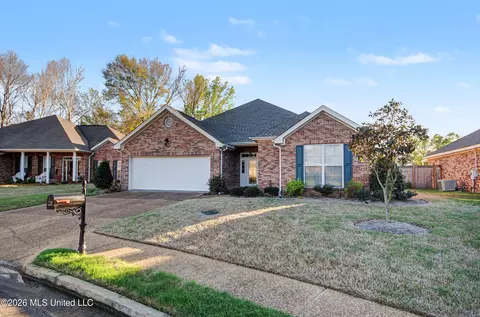 Exterior - 234 Terrace Dr, Brandon, MS 39042 photo 2 of 6