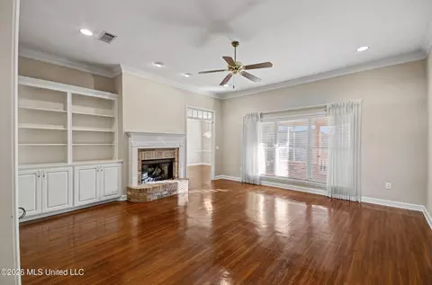Living - 234 Terrace Dr, Brandon, MS 39042 photo 1 of 4