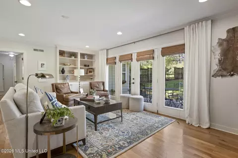 Other - 1436 Robert Dr, Jackson, MS 39211 photo 7 of 10