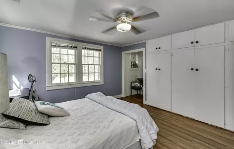 Bedroom - 2117 Riverside Dr, Jackson, MS 39202 photo 6 of 18