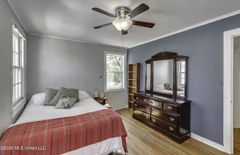 Bedroom - 2117 Riverside Dr, Jackson, MS 39202 photo 9 of 18