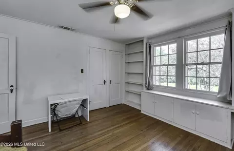 Bedroom - 2117 Riverside Dr, Jackson, MS 39202 photo 14 of 18