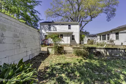 Exterior - 2117 Riverside Dr, Jackson, MS 39202 photo 9 of 11
