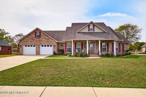 15422 Overlook Dr, Gulfport, MS 39503
