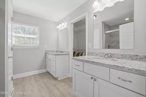 Bath - 47 Summit View Dr, Perkinston, MS 39573 photo 2 of 3