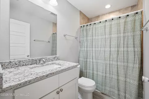 Bath - 47 Summit View Dr, Perkinston, MS 39573 photo 3 of 3