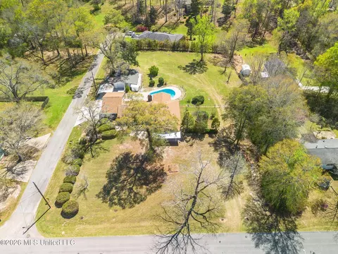 View/Area - 416 Howard St, Wiggins, MS 39577 photo 1 of 2