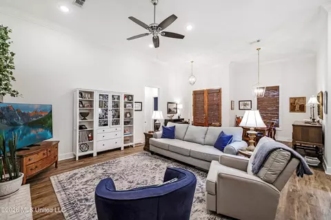 Living - 701 Summerfield Dr, Canton, MS 39046 photo 2 of 3