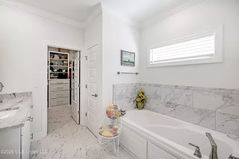 Bath - 701 Summerfield Dr, Canton, MS 39046 photo 2 of 8